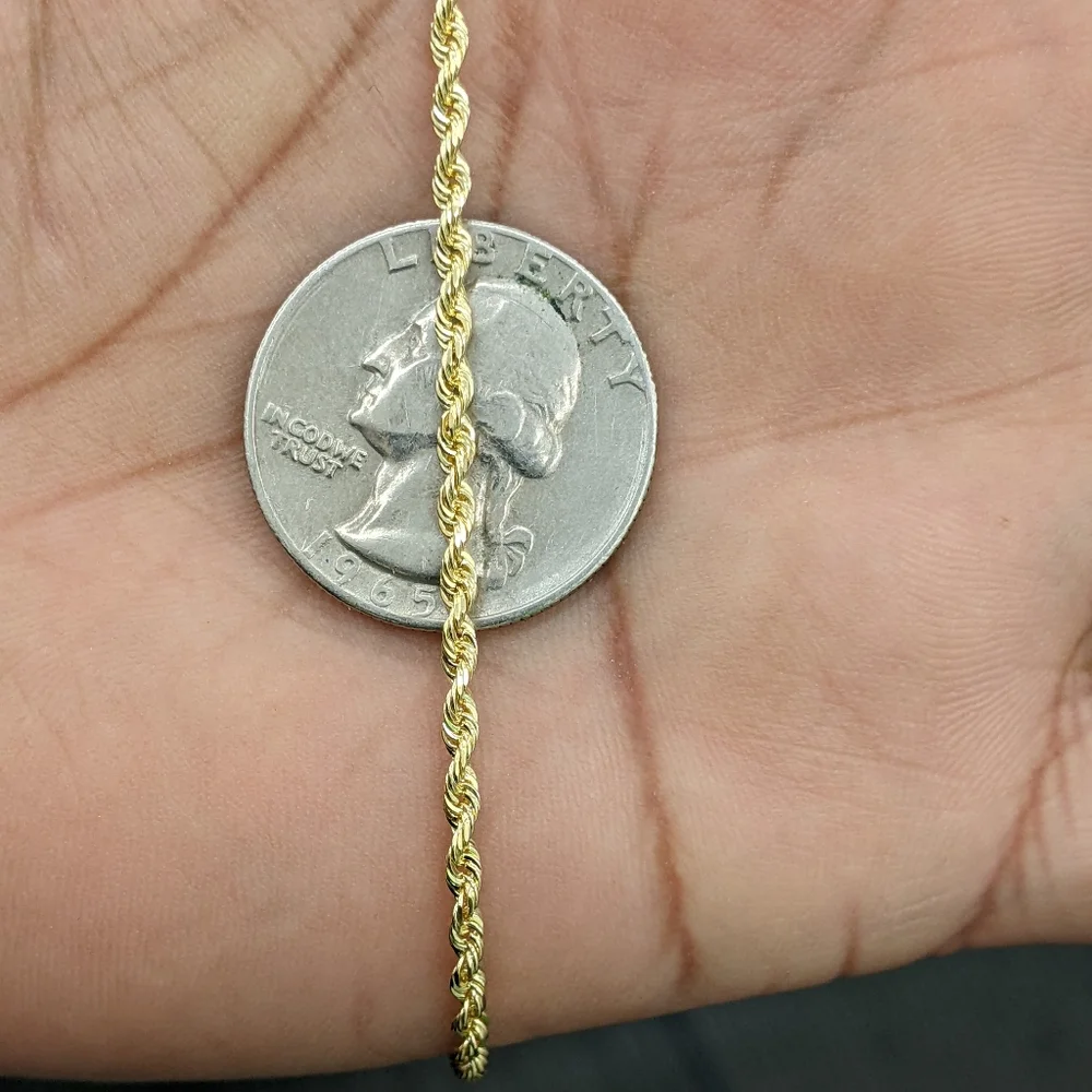 10kt Solid Gold Rope Chain - Picture 7 of 8